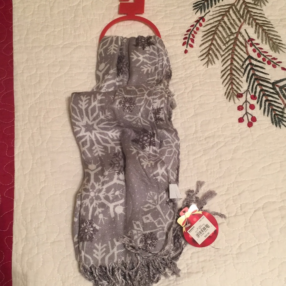 Ladies scarf
